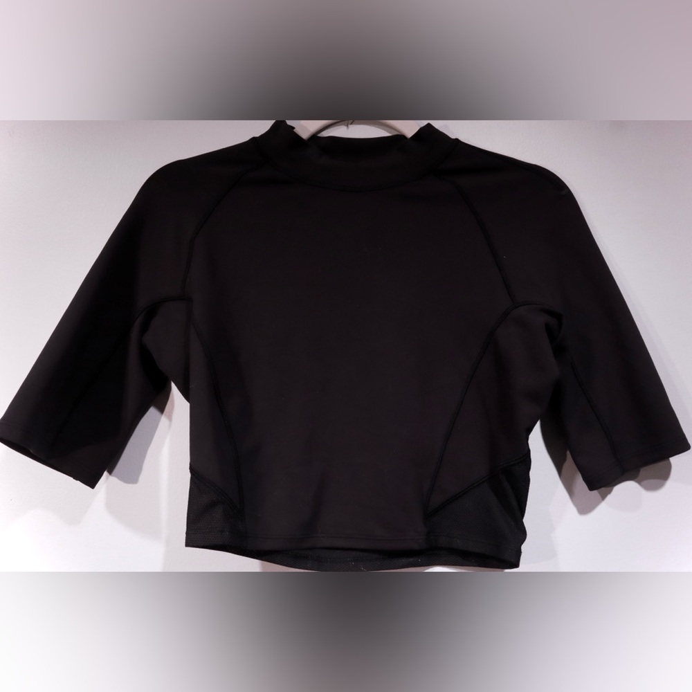Lululemon Sculpt Cropped Training Top – Black, Size 6